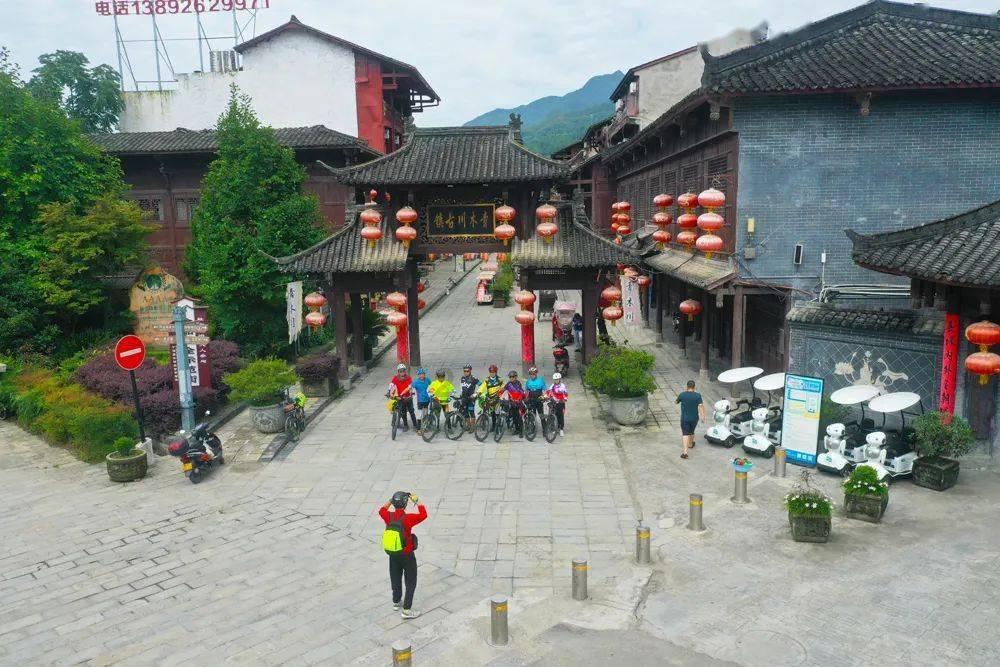 拉日铁路迎来第十个春运 日喀则站共累计运送旅客超千万人次
